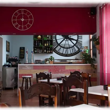 Casa Vagon Via De La Sierra Olvera